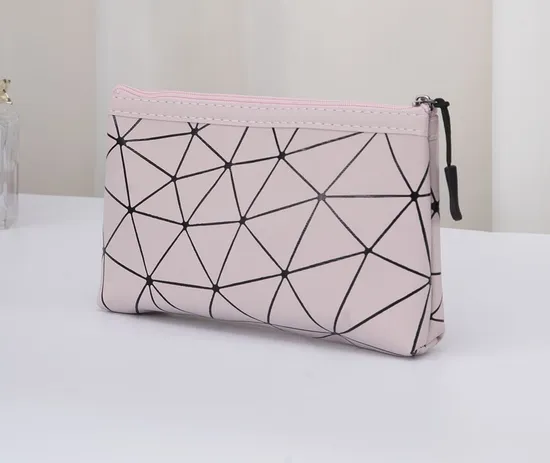 The New Glitter Simple Portable Sequin Leather Large-Capacity Clutch Makeup Bag