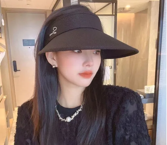 Versatile and Stylish Large Brimmed Open Top Baseball Cap