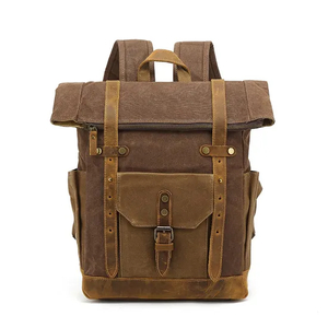 Retro Waterproof Large Capacity Contrasting Leather Shoulder Bag