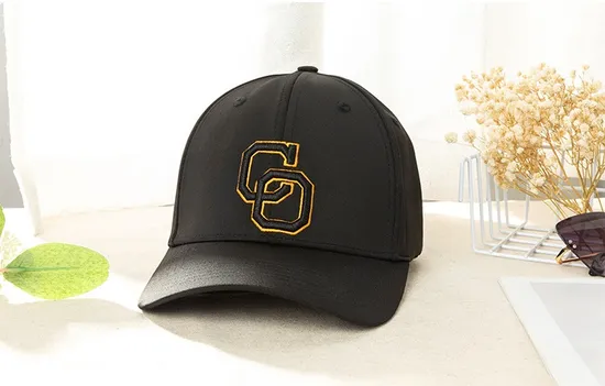 Alphabet Three-Dimensional Embroidered Logo Waterproof Versatile Baseball Cap